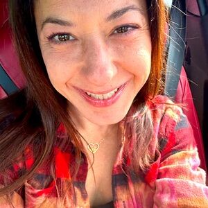 Meet your Posher, Ilana